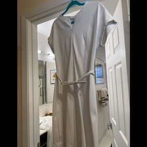 White dress never worn Diane Von Furstenberg